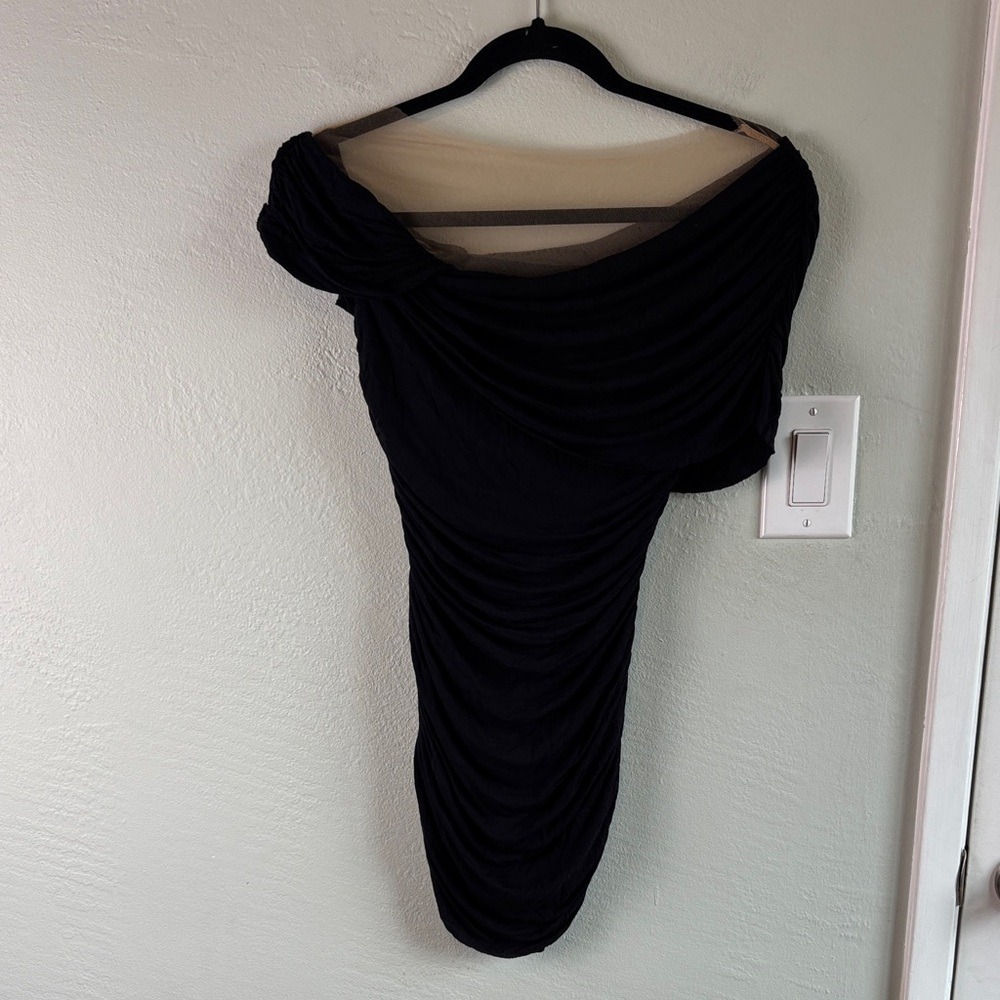 Bailey 44 Black Knit Off Shoulder Ruched Goddess Mini Dress Bodycon M - Picture 5 of 6